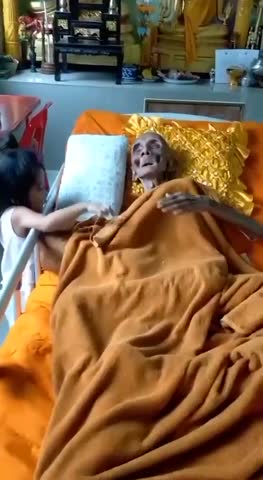 -110-лет-Монах-Мумия-