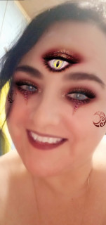 MAKEUP_2025120301582944_share