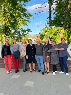 света_с_однокласниками_танец_—_копия