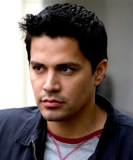 Джей Эрнандес