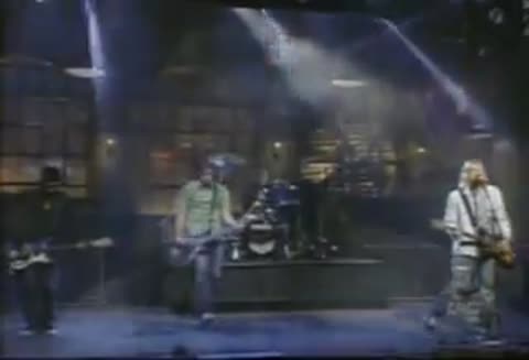 Nirvana_-_Heart_Shaped_Box_and_Rape_Me_SNL-9-25-93