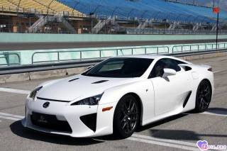 -422578-Лексус-