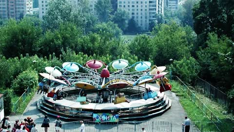 5_советских_аттракционов_на_которые_сегодня_страшно_смотреть