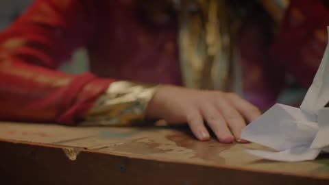 Burito_-_Ты_всегда_ждёшь_меня_-_360HD_-__VKlipe__