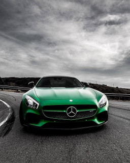 QV-EAyLGofk