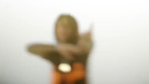 vidmo__XXXTENTACION_amp_Lil_Pump_ft_Maluma_Swae_Lee_-_Arms_Around_You_Premera_Klipa_854