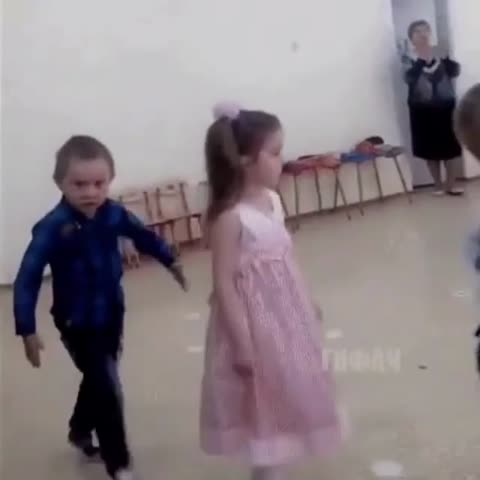 Розы гибнут на газонах