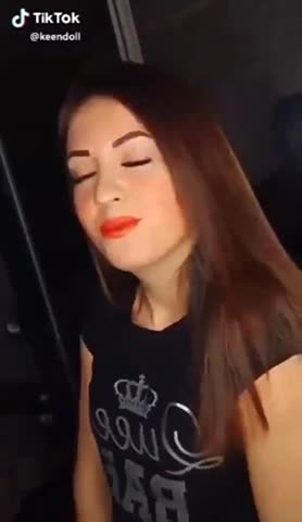 video-57d96ce96963bd4599086798c46bfa3a-V