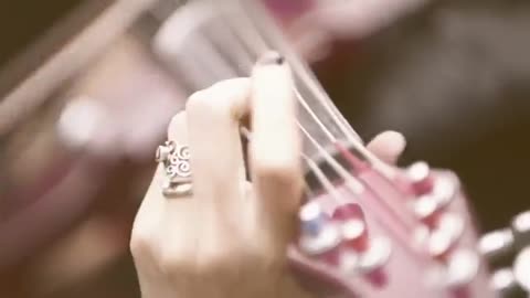 Crowe_-_Caitlin_De_Ville_Electric_Violin_Original_MosCatalogue_